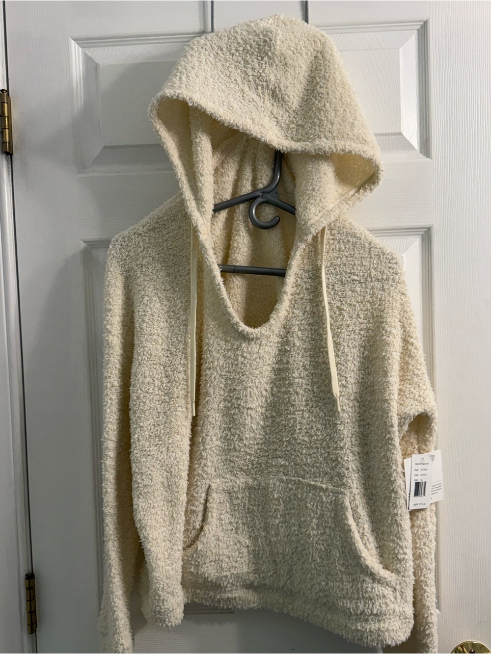Beyond Yoga Cozy Cream Hooded Pullover Sweater